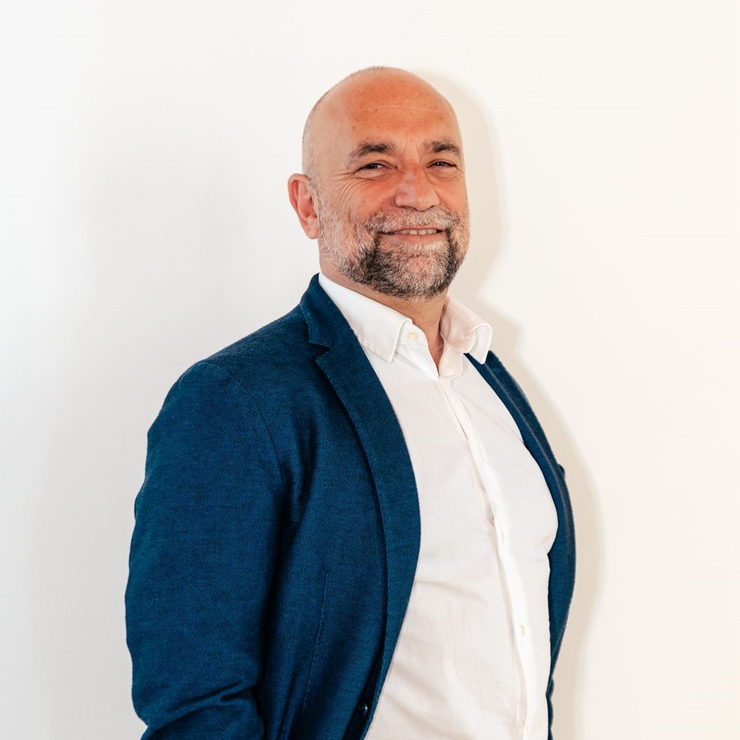 
            Giuseppe Tarantini

       - 
            Trainer, Coach e Change Manager

      